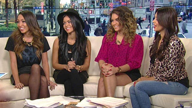 Bruno Mars' singing sisters aim for fame