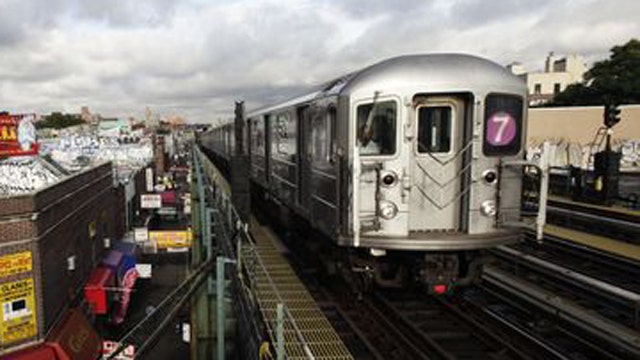 Lawyer: Up-skirt subway pictures are free speech