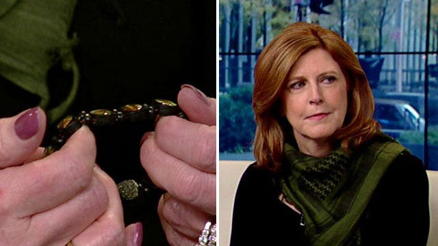Military mom creates faith bracelets for troops