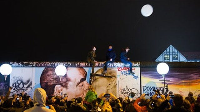 Commemorating 25 years since the fall of the Berlin Wall