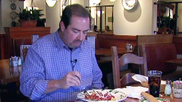 Man claims he lost weight eating Olive Garden twice a day