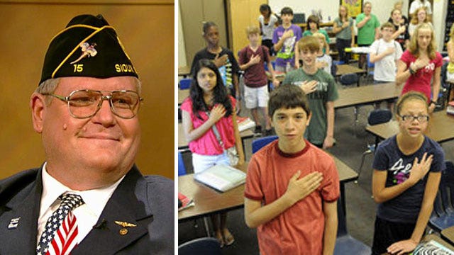Vets push for high school students to recite pledge