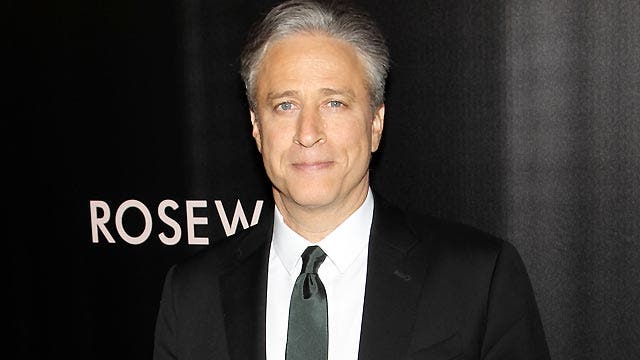 Jon Stewart gets into the director's chair for 'Rosewater'