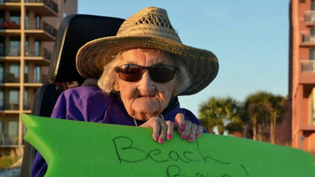 100-year-old makes first trip to the beach