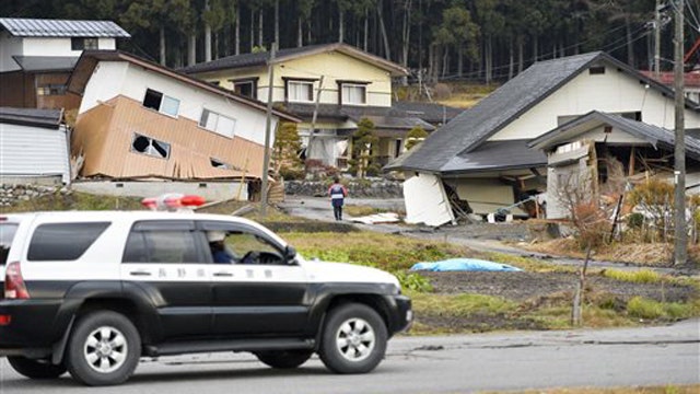 Injuries reported after earthquake hits central Japan