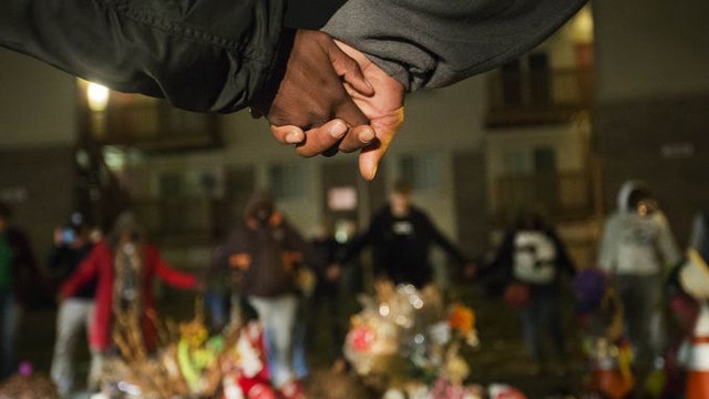 Ferguson: From deadly encounter to grand jury decision