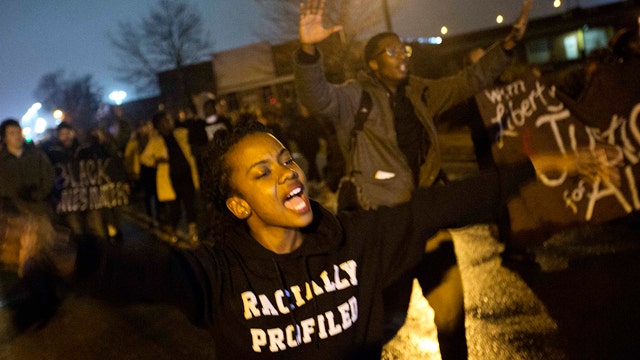 Anticipation high in Ferguson as grand jury reconvenes