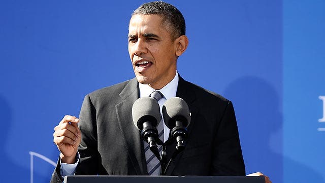 Obama makes economic pitch in Hollywood