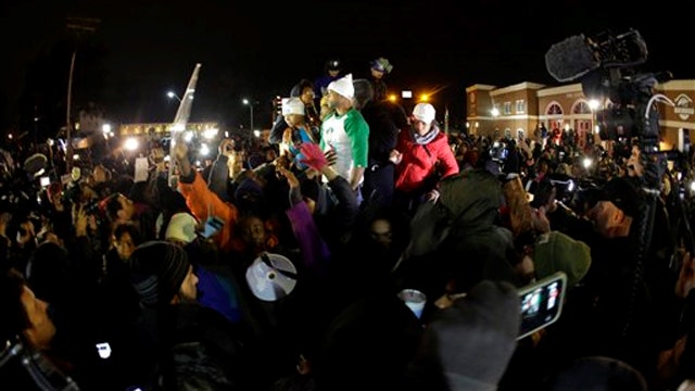 At least 15 people arrested in new wave of Ferguson riots