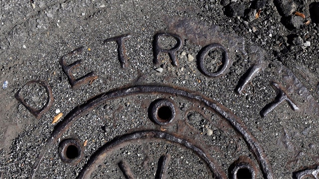 Judge rules Detroit eligible for bankruptcy 