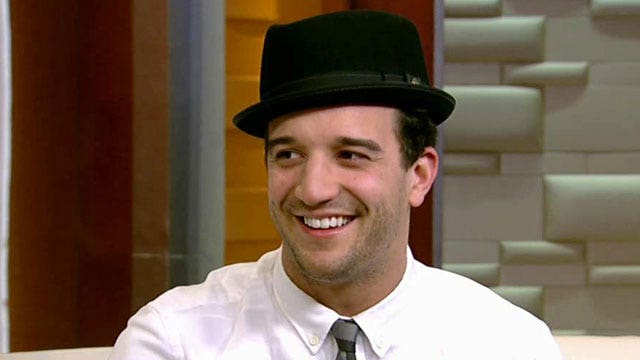 Mark Ballas steals the show on 'Dancing with the Stars'