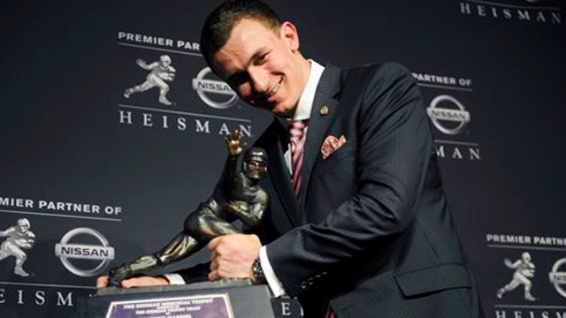 Johnny Manziel wins the Heisman