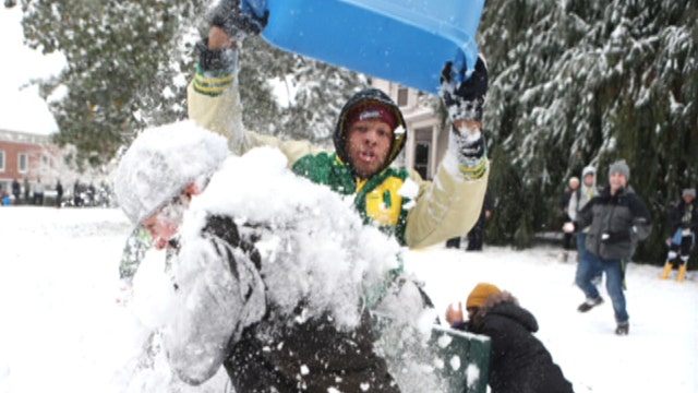 Oregon football player to miss game after snowball fight 