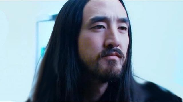 Steve Aoki continues mainstream crossover 