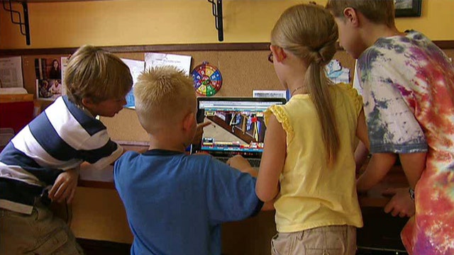 spying on children There are gaping holes in children’s privacy protection. spying on children There are gaping holes in children’s privacy protection.