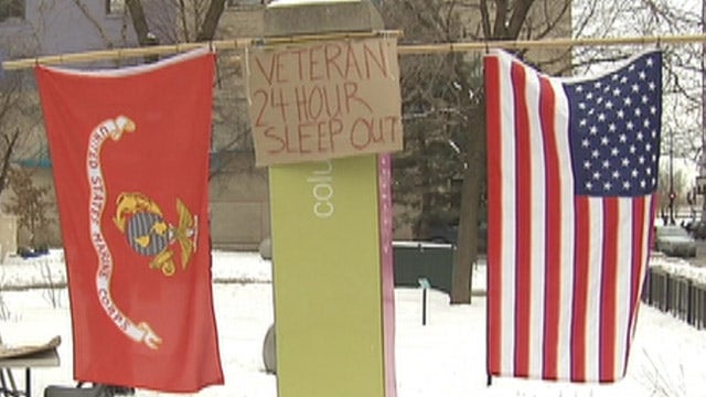 College students brave the cold for homeless veterans