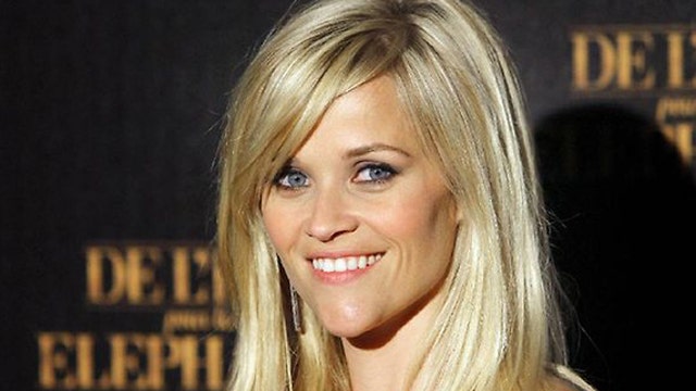 Reese Witherspoon hits the trail in 'Wild'