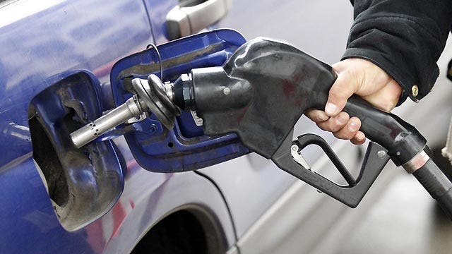 National gas price average hits 5-year low