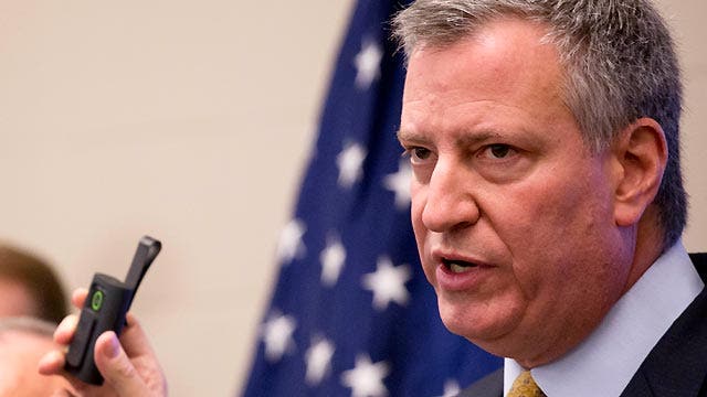 NYC mayor meets with protest leaders; angers police union