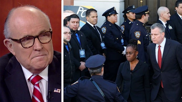 Rudy Giuliani speaks out on tensions between NYPD, mayor