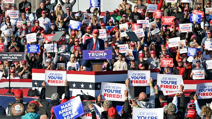 Trump rallies thousands of blue state voters at massive beachside campaign stop: ‘We’re going to win’