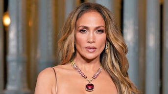 Jennifer Lopez refused to pay pop star's 'ridiculous' $5 million fee, wedding planner says - Fox News