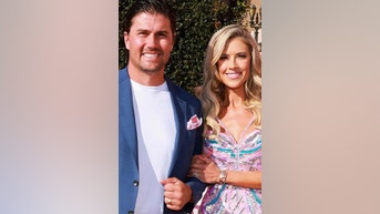 HGTV star fires BACK at estranged husband - Fox News