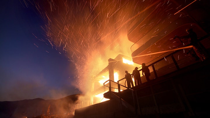 New inferno rages in Hollywood's iconic epicenter as 'apocalyptic' defines the deadly scenes - Fox News