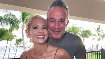 Actress shares secret behind her marriage to ‘90s Hollywood heartthrob - Fox News