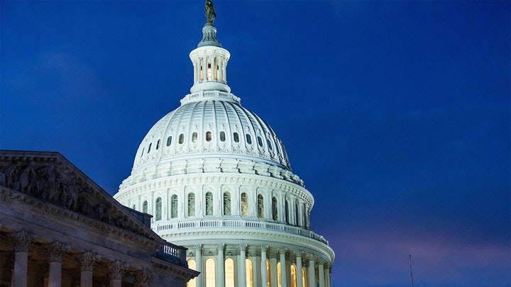 Key committee approves bill to end government shutdown with no Dem support - ӣƵ