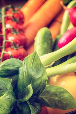 Eating organic cuts cancer risk: study
