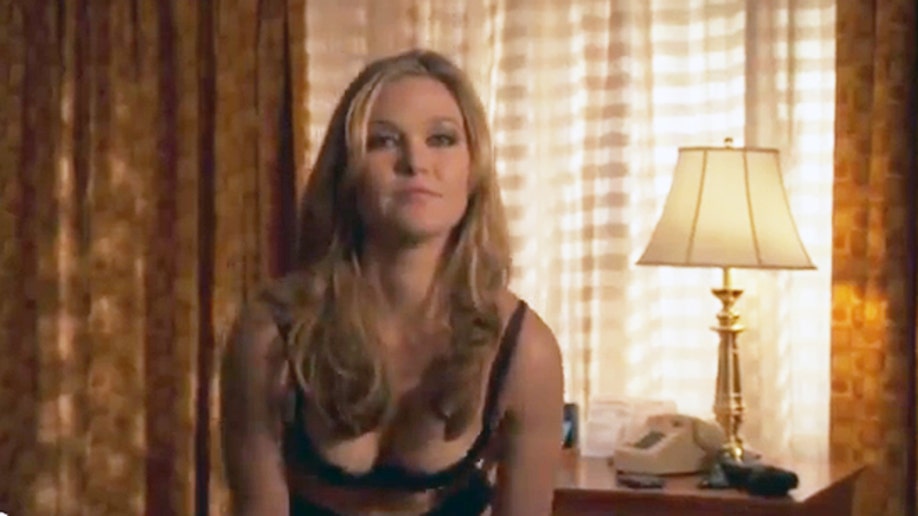 Julia stiles orgasm