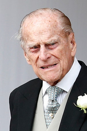 Prince Philip LEAVES hospital