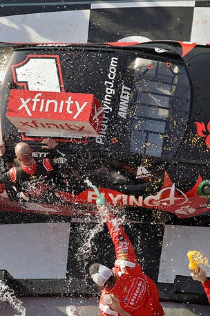 Annett wins Daytona