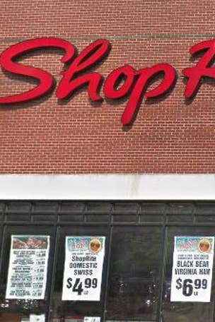 Woman ends shopping spree topless