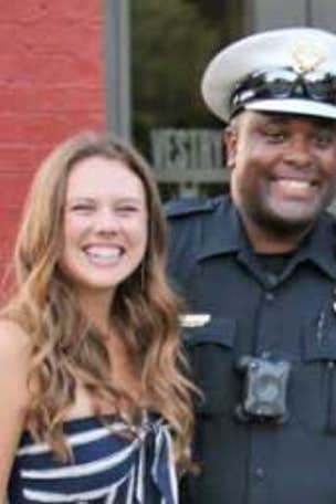 Police officer helps out bride-to-be