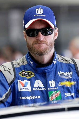 Dale Jr. returning to racing