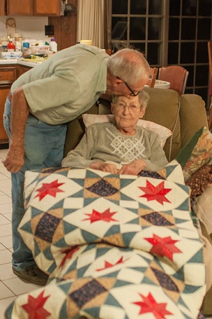 Emotional photos have heartbreaking ending