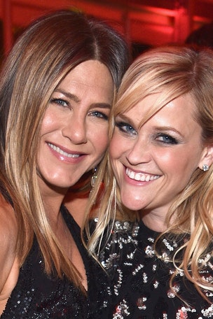 'Friends' reenact famous scene