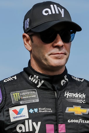 NASCAR great QUITS