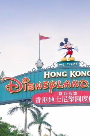 Coronavirus SHUTS Hong Kong Disneyland down