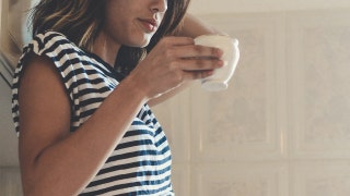 Lingerie-clad barista foils robbery at Colorado coffee stand