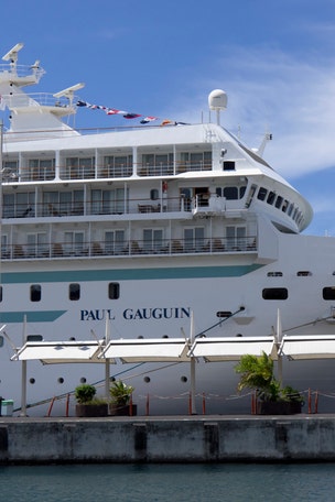 340 passengers confined to ROOMS