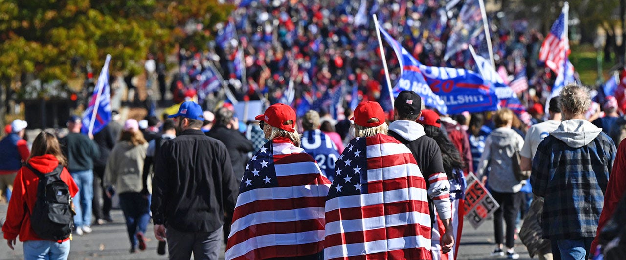 Trump Rally 2 Flags