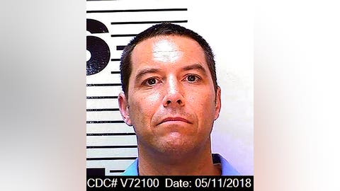 Scott Peterson among California inmates who received COVID relief funds, prosecutors say