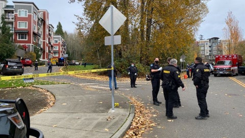 Two Seattle-area deputies shot, gunman killed
