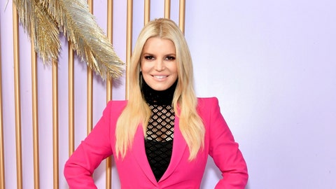 Jessica Simpson says hearing her kids giggle is like 'therapy': 'Family is everything to me'