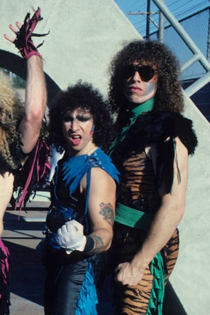 '80s artist talks band's BREAKUP