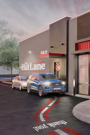 Pizza Hut makes BIG change