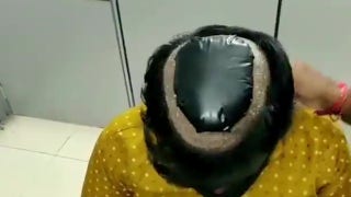 Authorities notice men with unusual hairstyles, then make a $400G discovery underneath their wigs